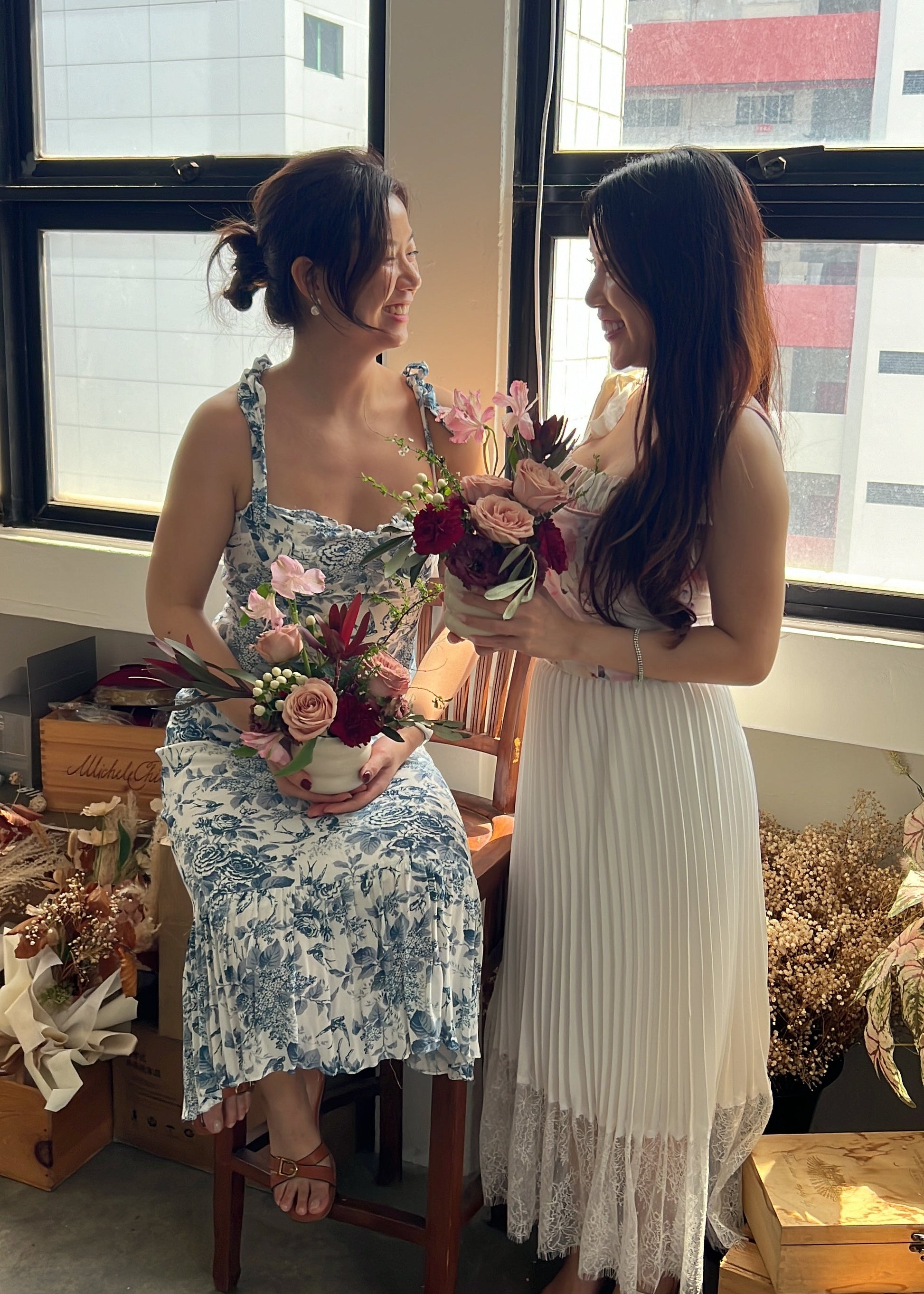 basic vase arrangement floral class singapore amytfleur
