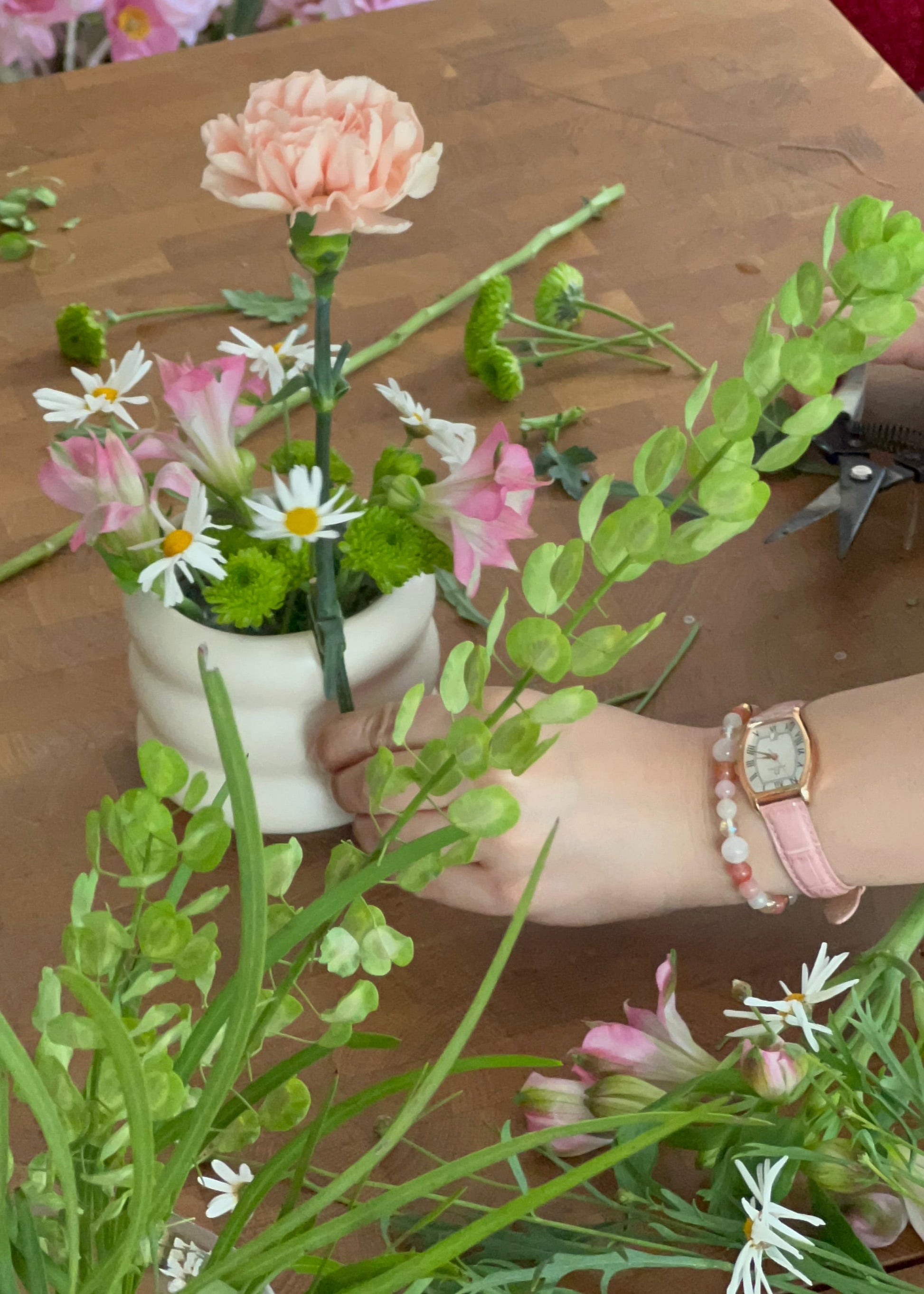 basic vase arrangement floral class singapore amytfleur