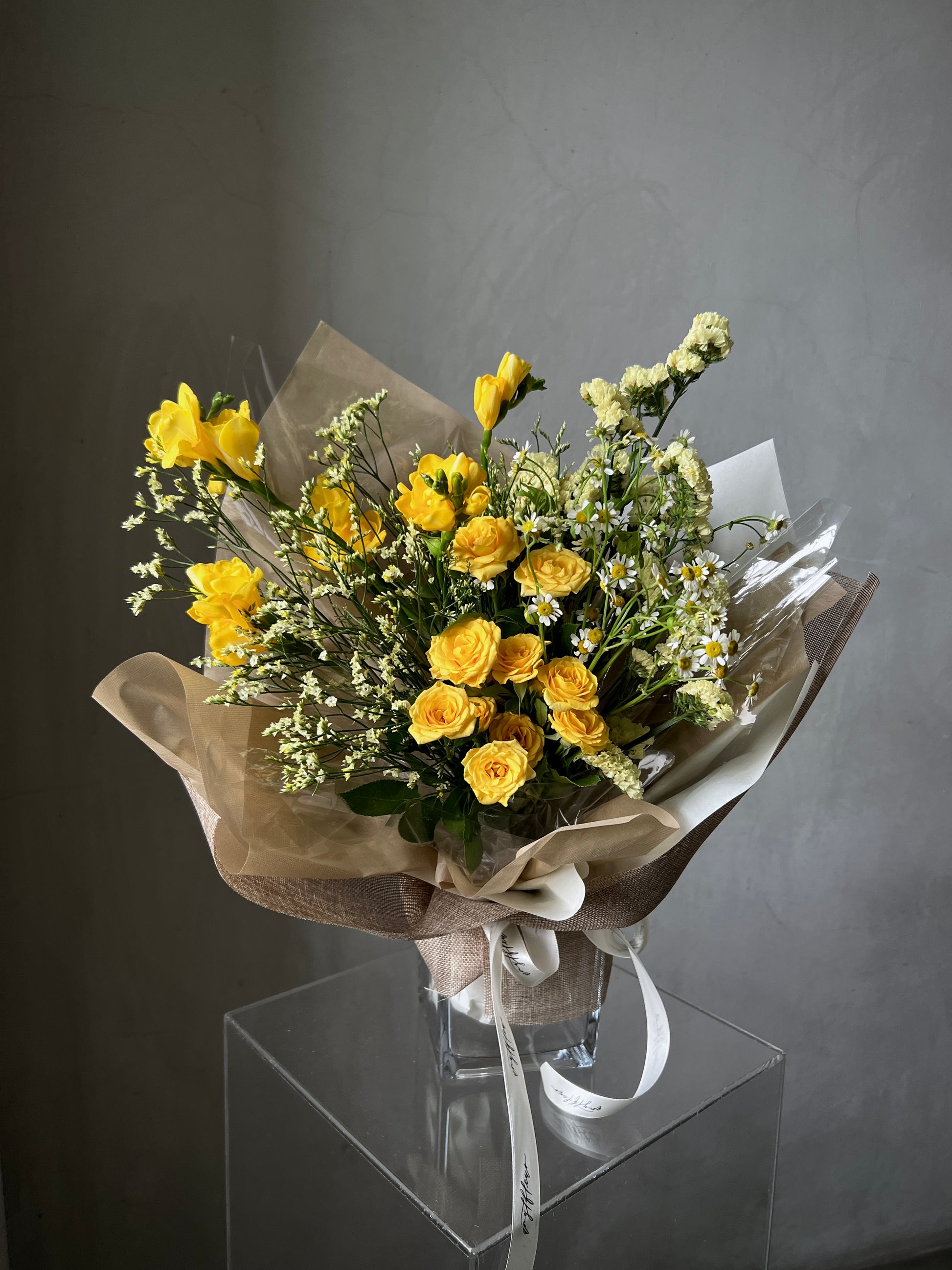Wrapped Flower Bouquet | Flower Bouquet Near Me | amytfleur