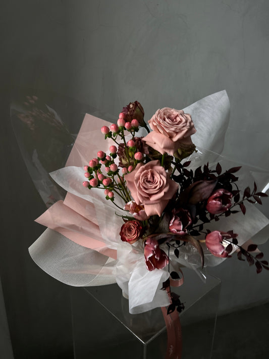 Cappuccino Roses Bouquet | Wrapped Cappuccino Roses | amytfleur