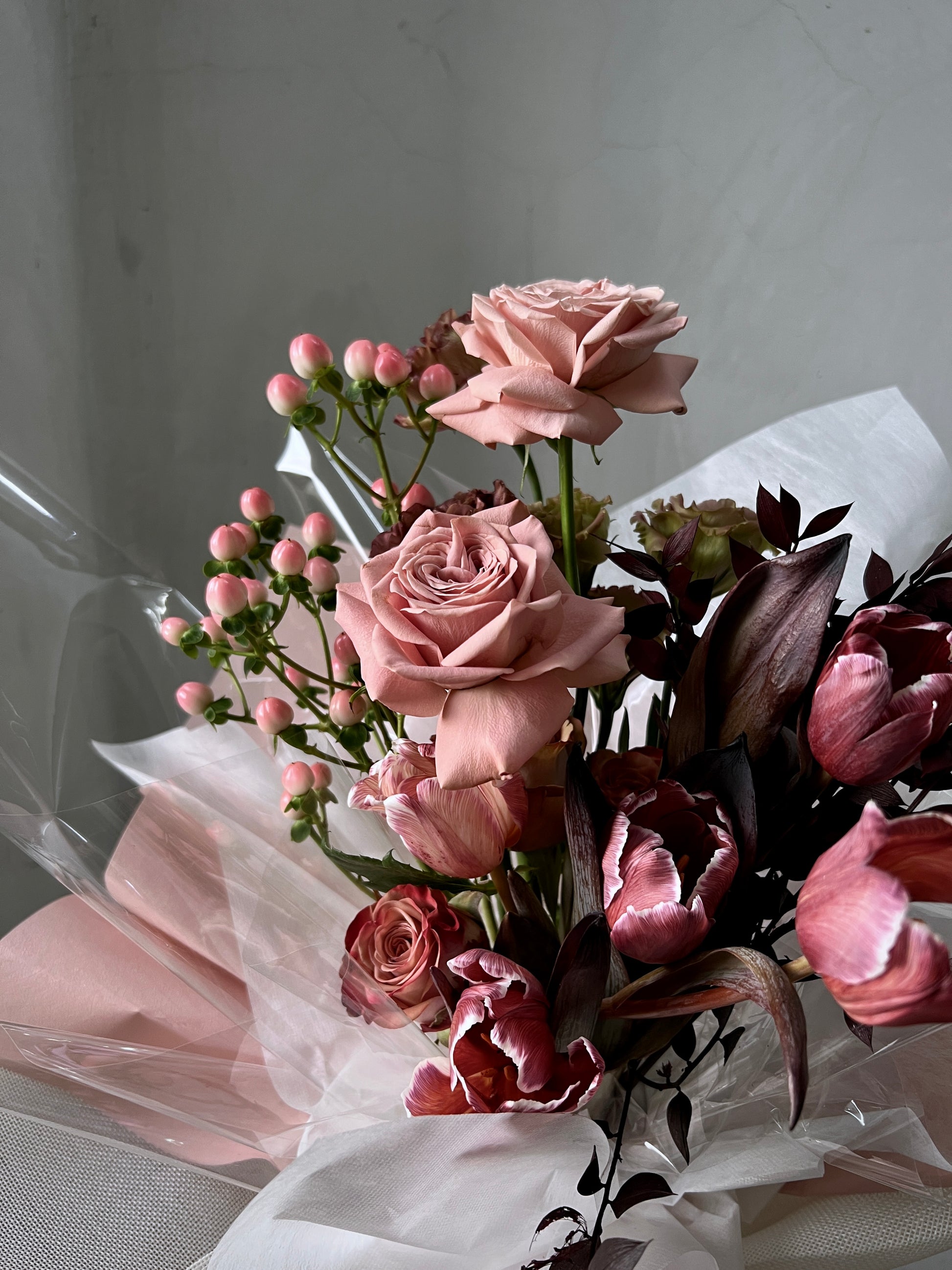 Cappuccino Roses Bouquet | Wrapped Cappuccino Roses | amytfleur