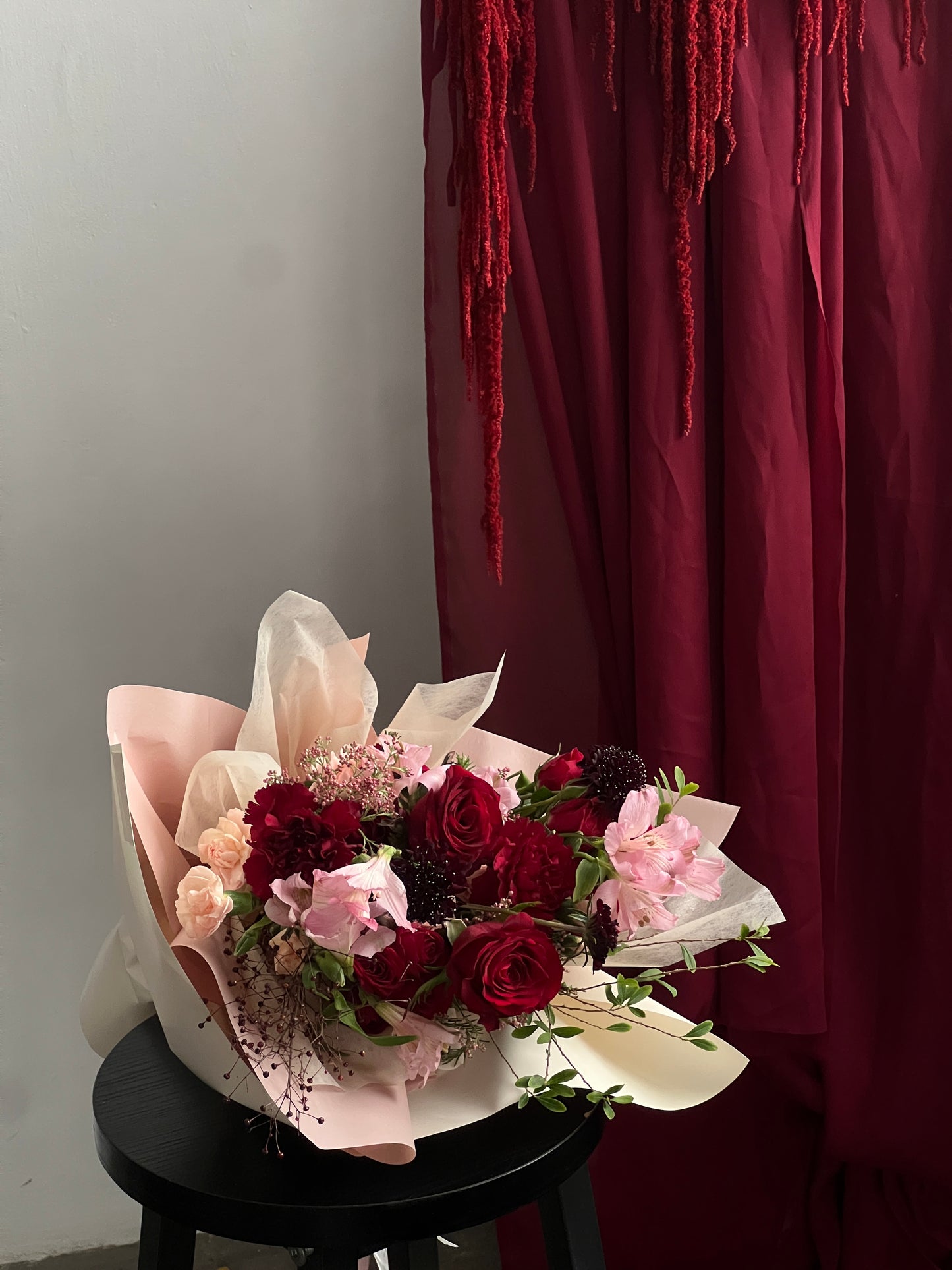 Receiving Gifts (Red-Pink Flower Bouquet)